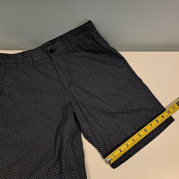 Banana Republic Men's 30"x9" Aiden Short - Picture 14 of 14